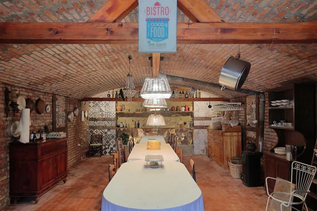 Apartment La Barca Nel Frutteto Natura E Relax In Collina Lagune